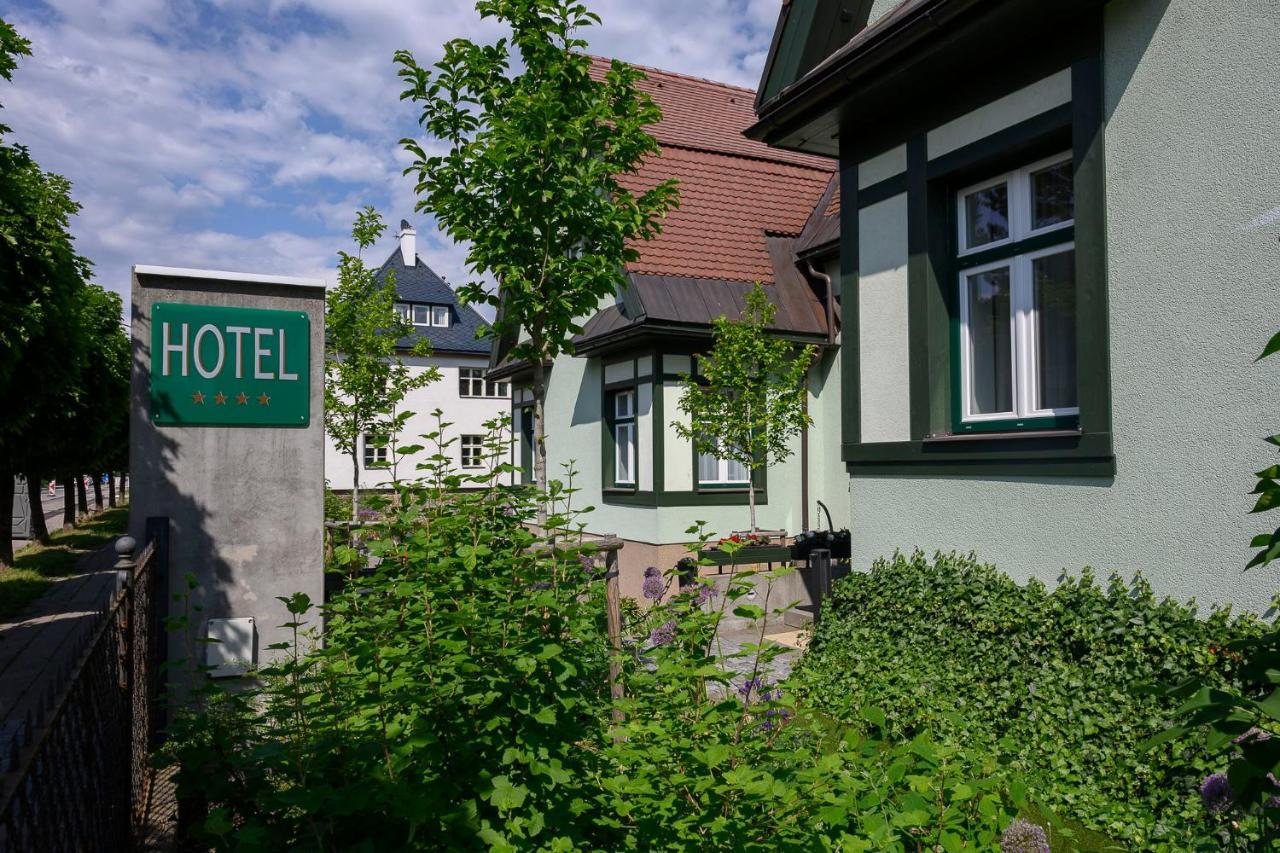 Hotel Zelená Marina Vrchlabí Exterior foto
